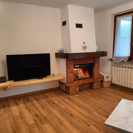 Residenza Bosco Sole Apartment Grantola Стая снимка